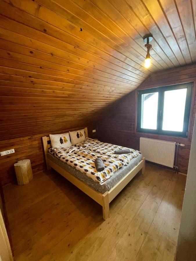 Hotel Madarasi Sportbazis Capilnita Zewnętrze zdjęcie