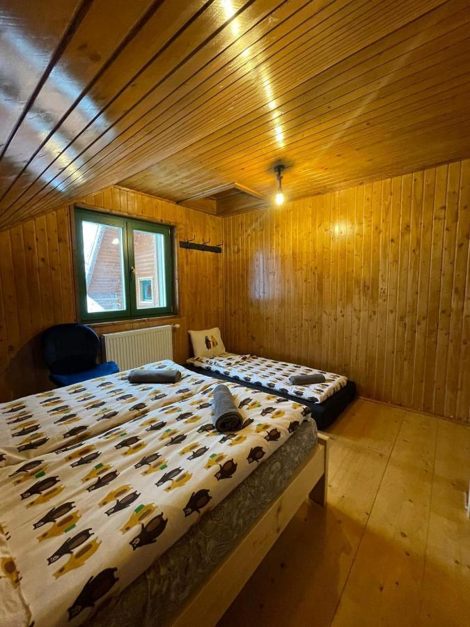 Hotel Madarasi Sportbazis Capilnita Zewnętrze zdjęcie