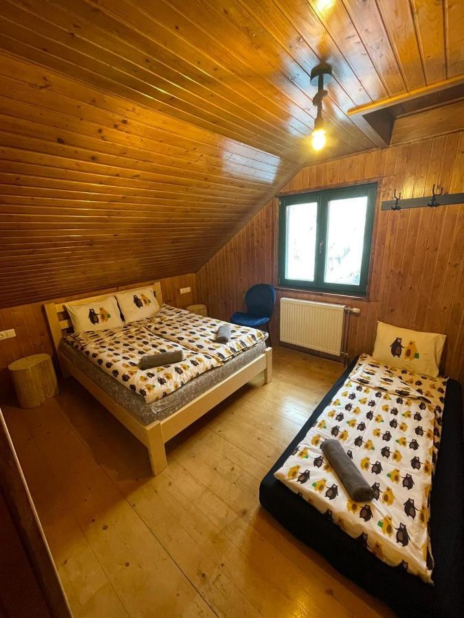 Hotel Madarasi Sportbazis Capilnita Zewnętrze zdjęcie